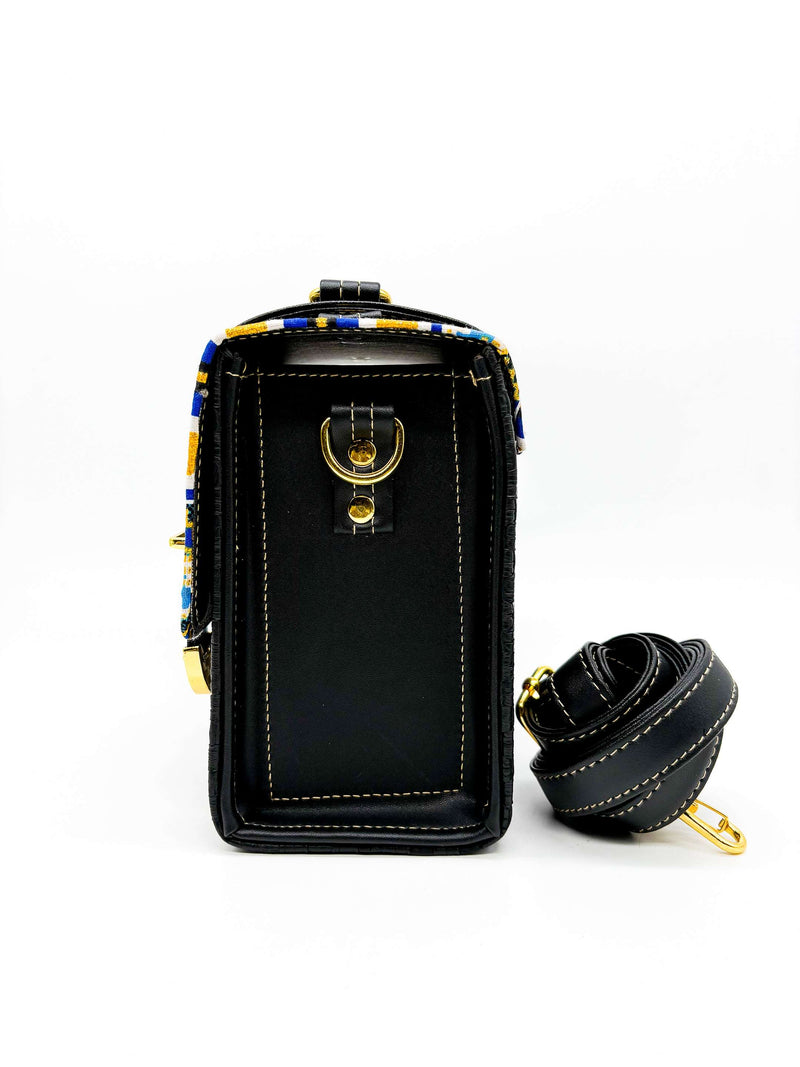 Amanda Black Blue Print