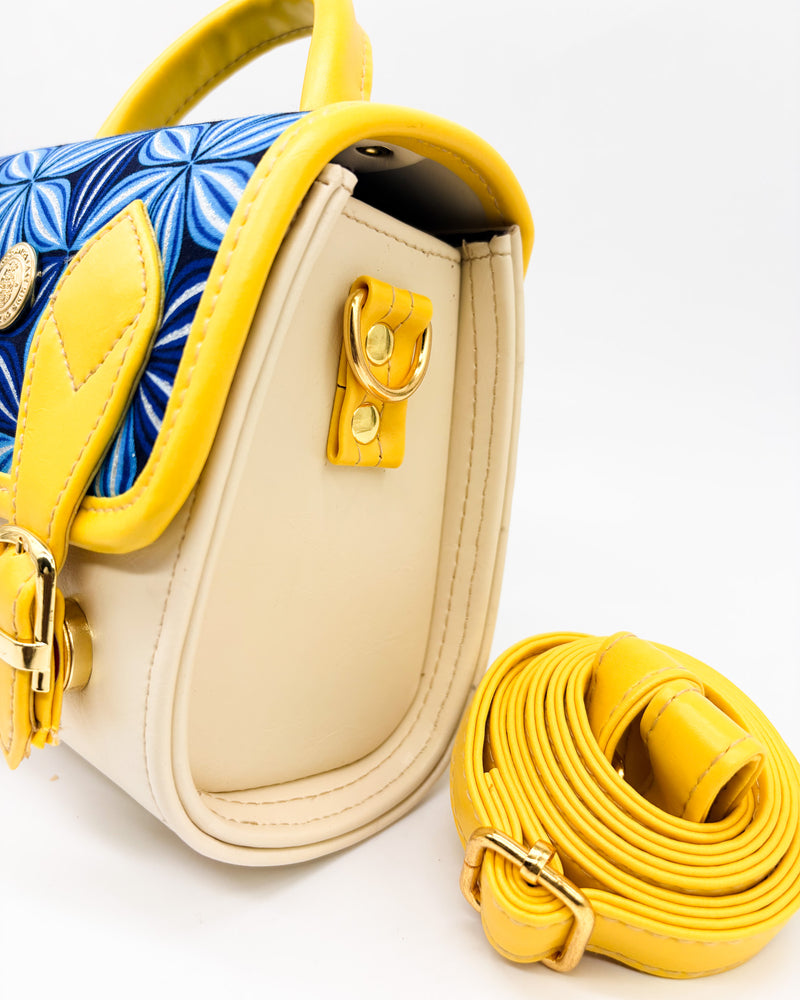 Alex Off White Blue Print - DR PACHANGA