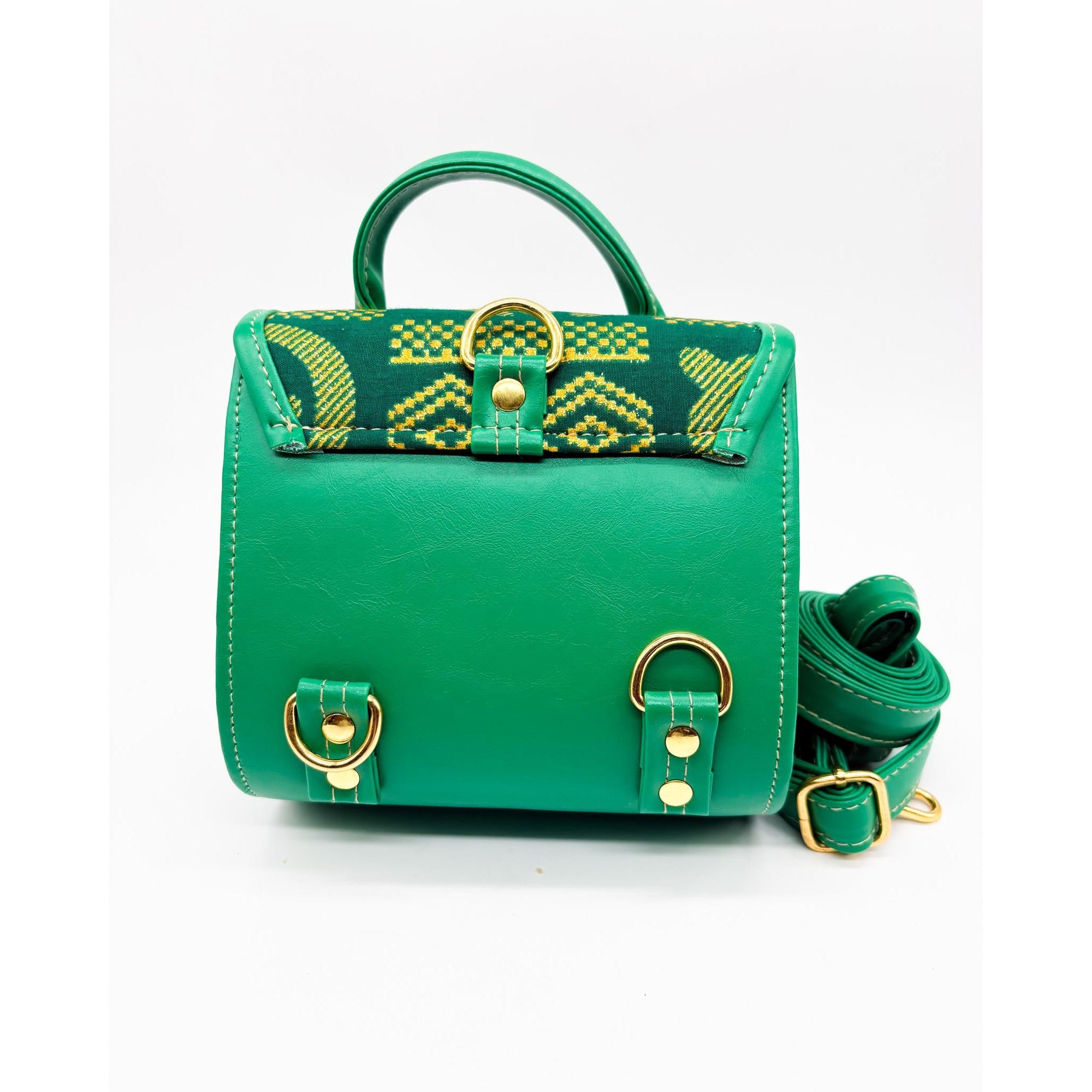Alex Green – Dr Pachanga Clothing & Handbags