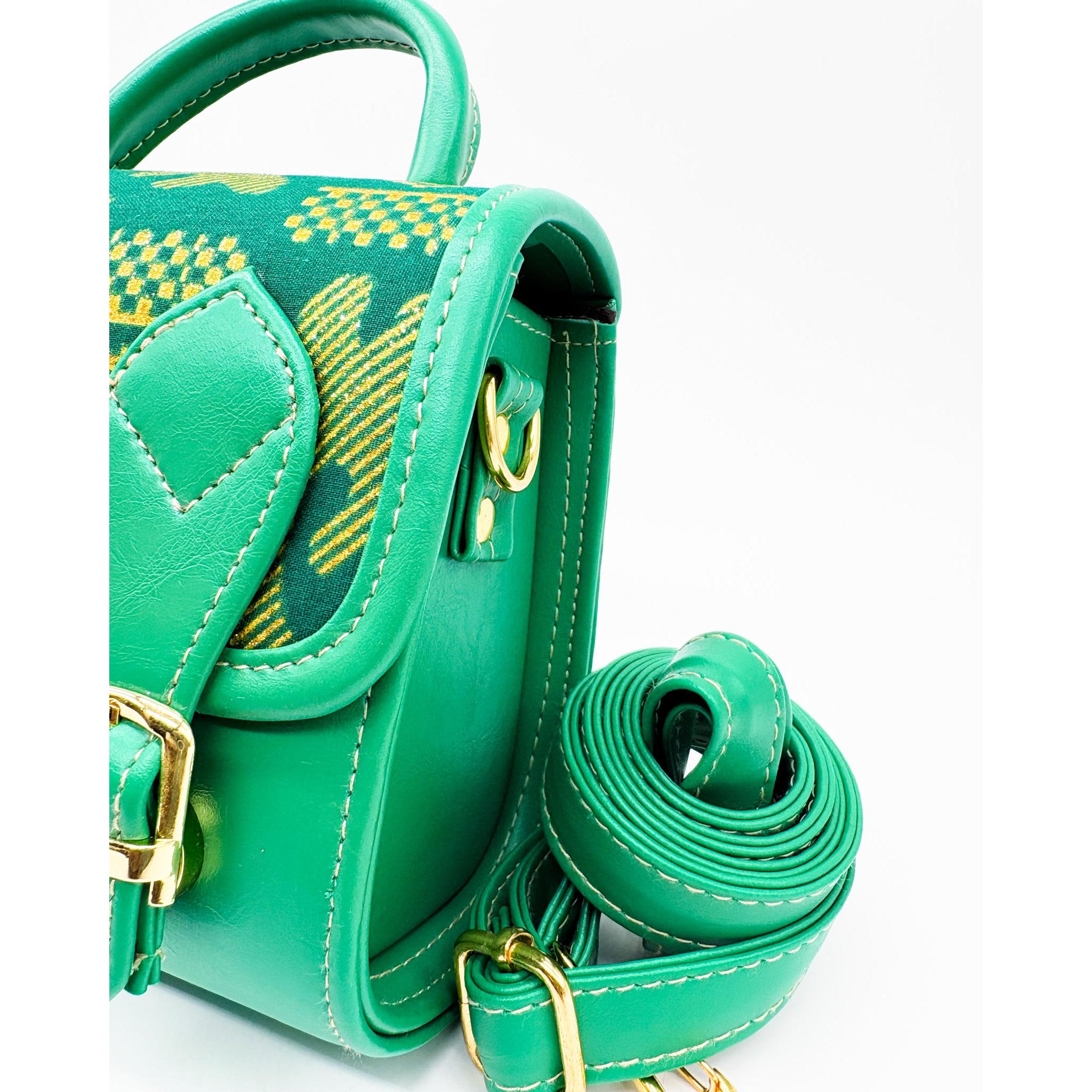 Alex Green – Dr Pachanga Clothing & Handbags