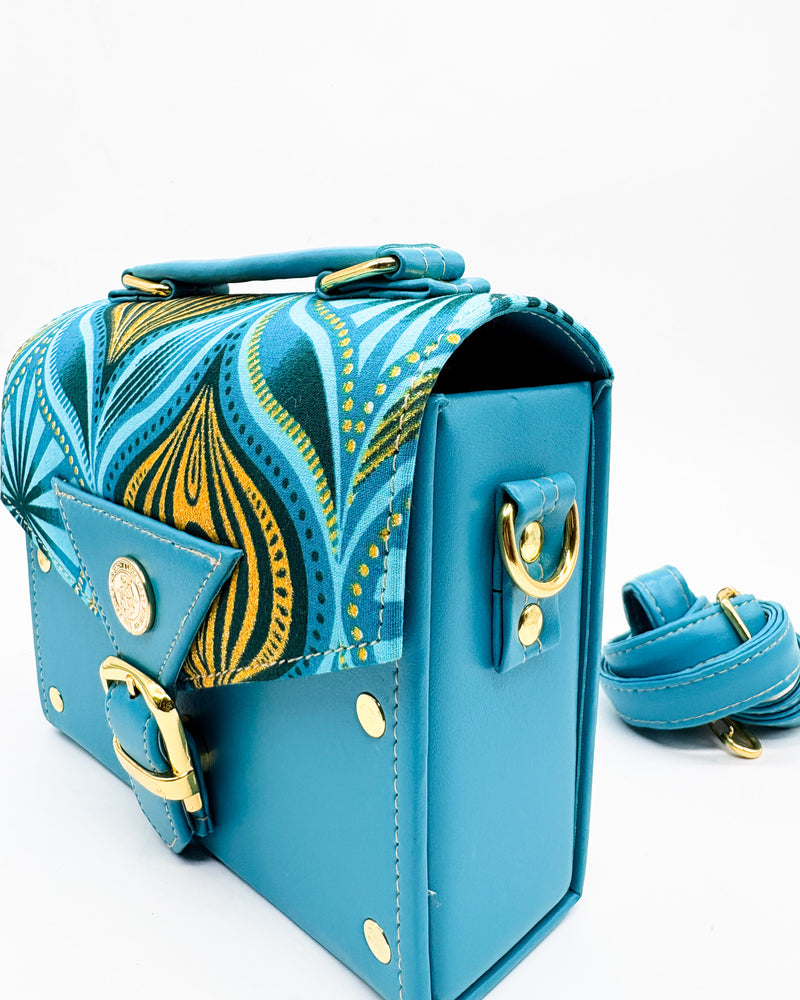 Erica Teal - DR PACHANGA