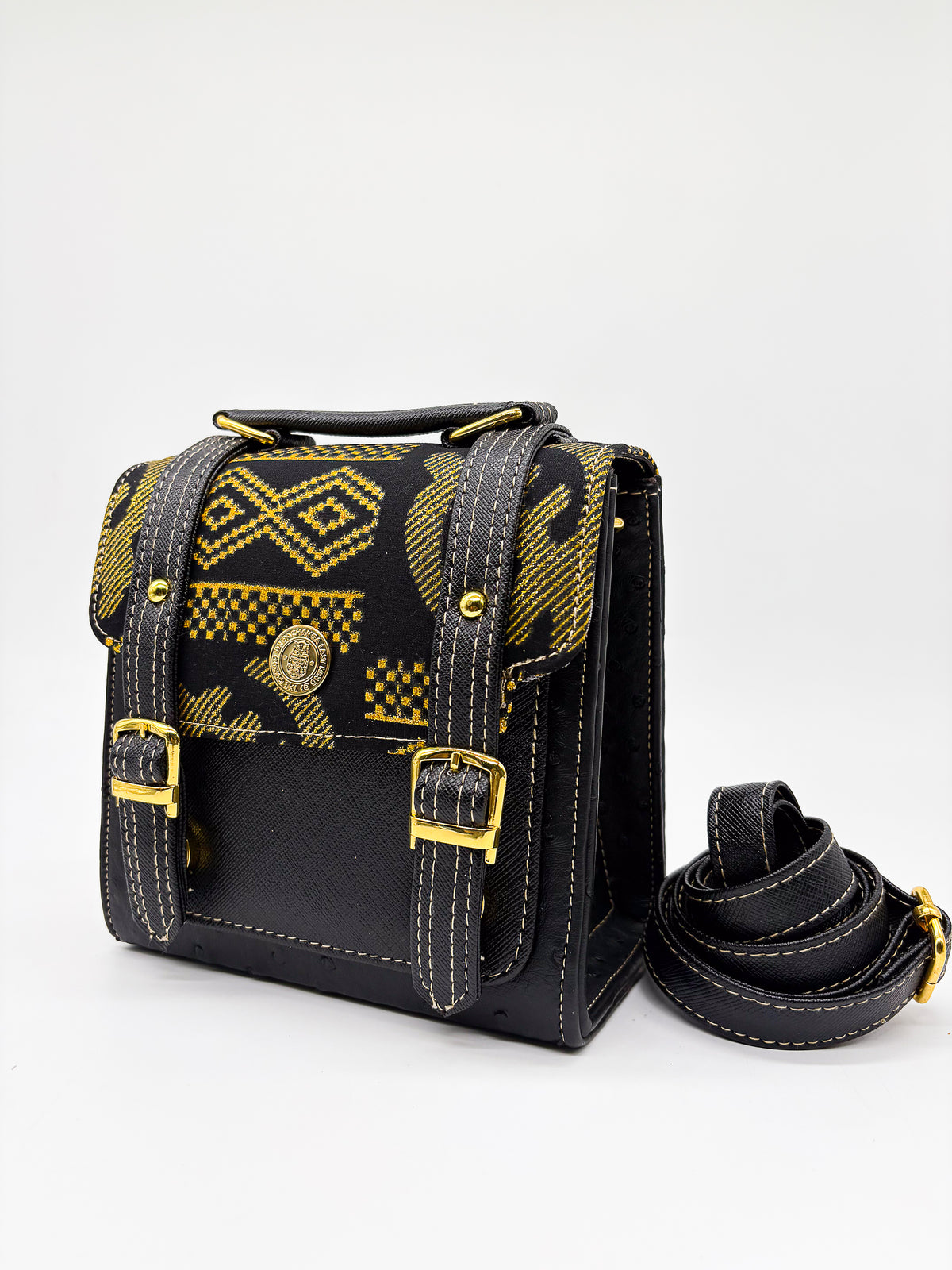 Kamo Black
