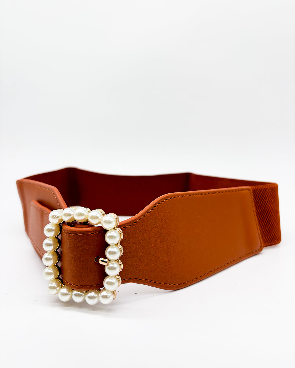 Pearl Buckle Brown Leather Belt