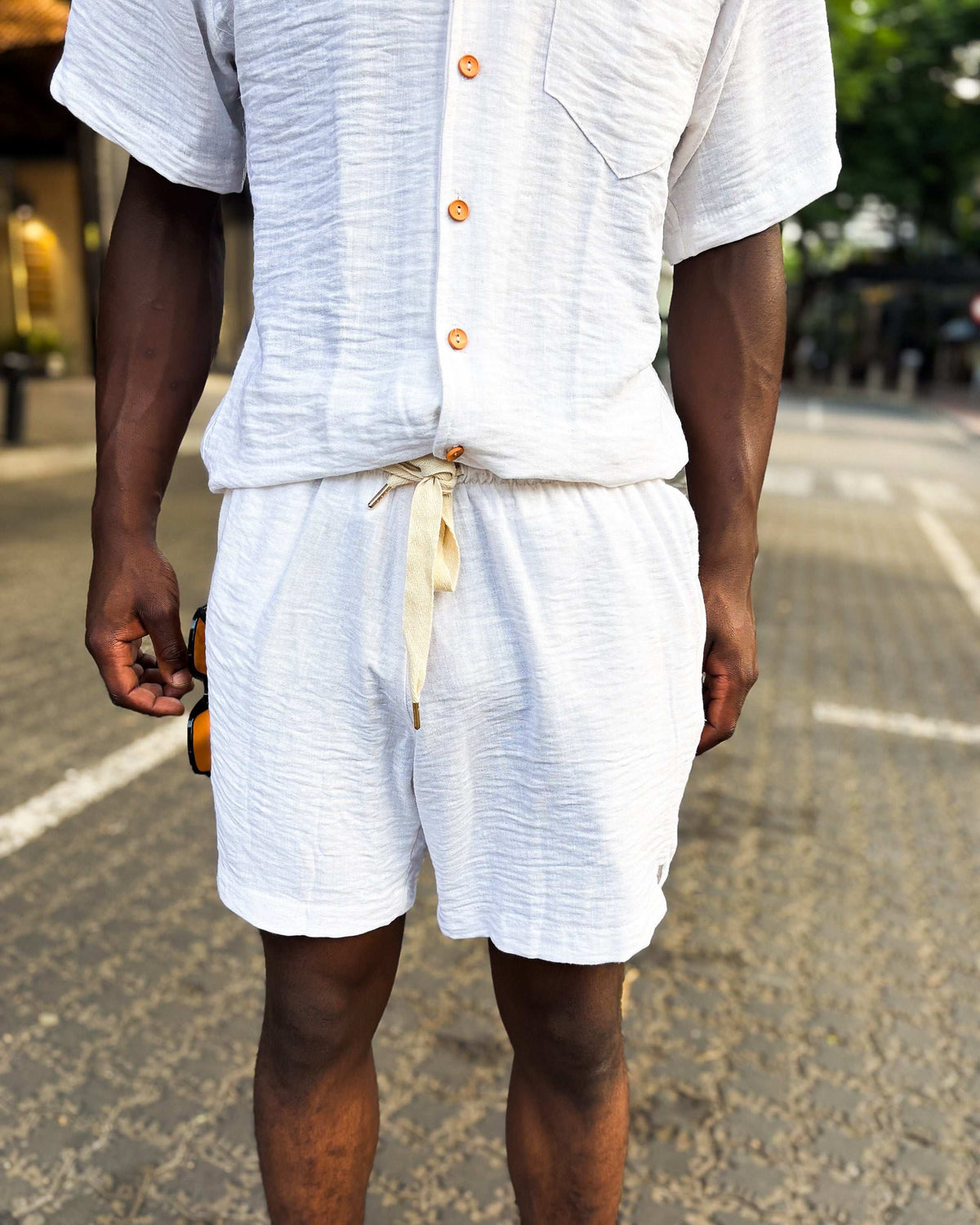 Jean René Off White Shorts