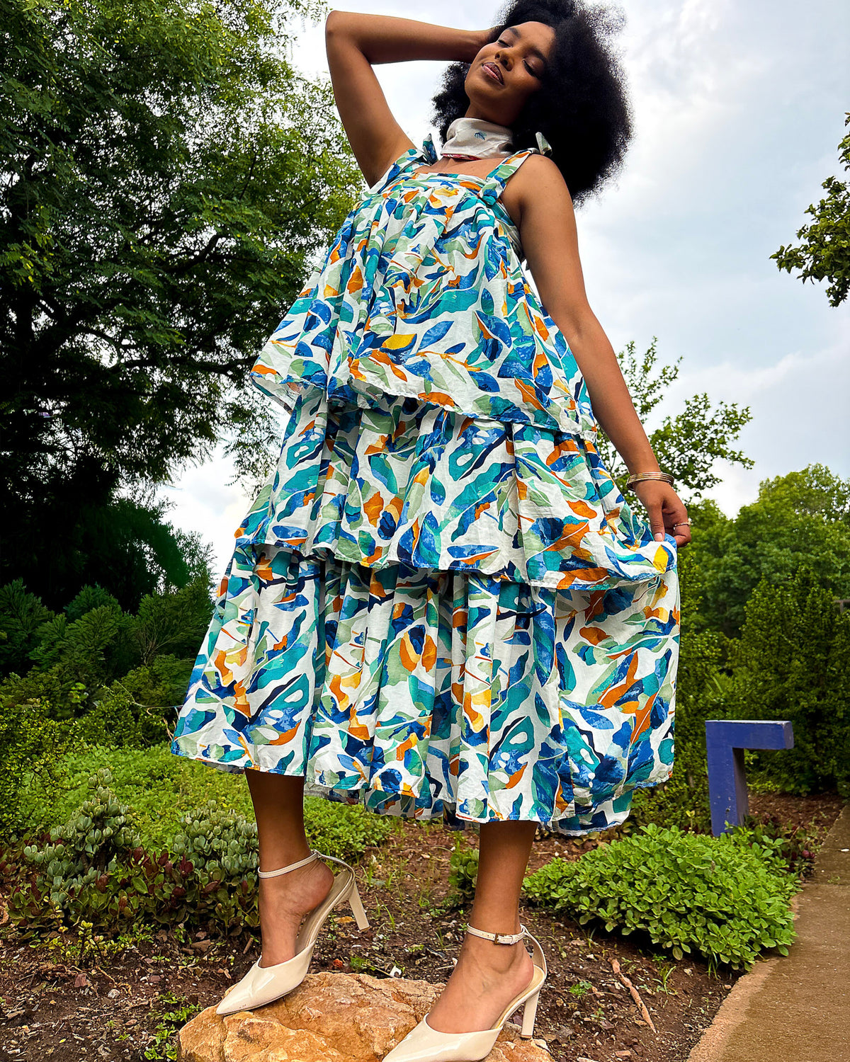 Michaela Dress Blue Floral - DR PACHANGA