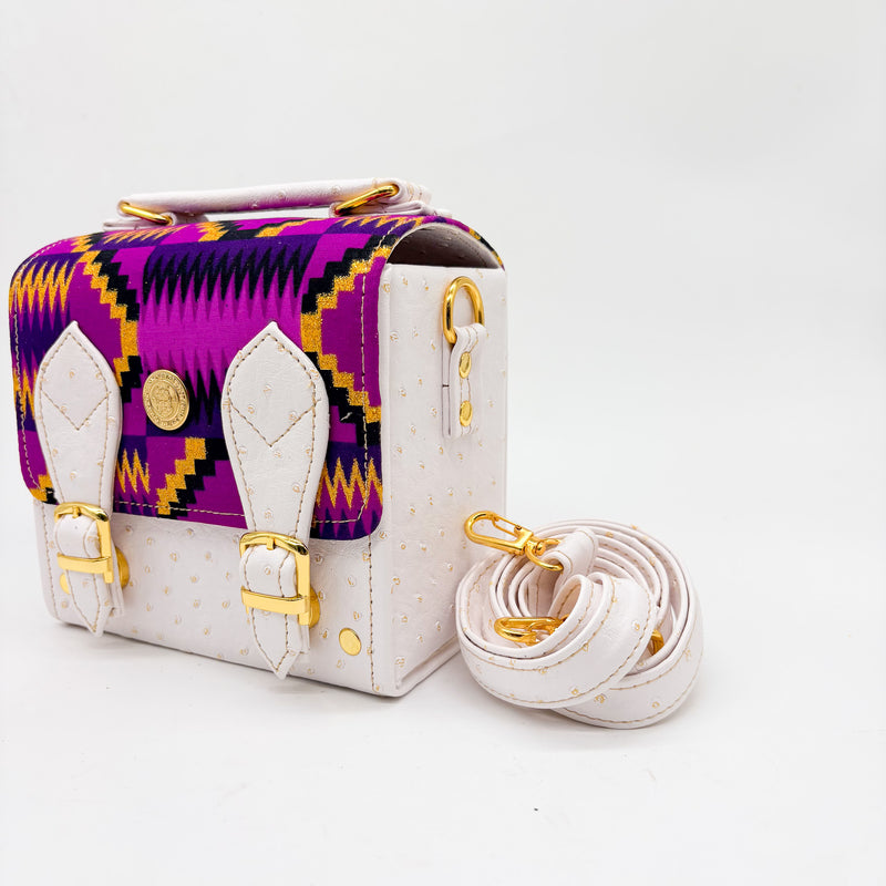 Audrey Off White - DR PACHANGA